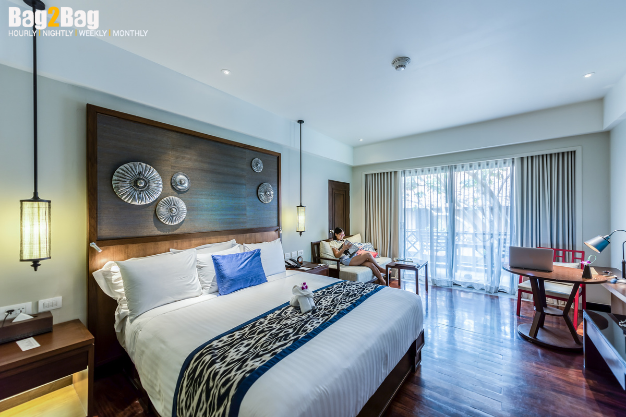 Hourly stay
